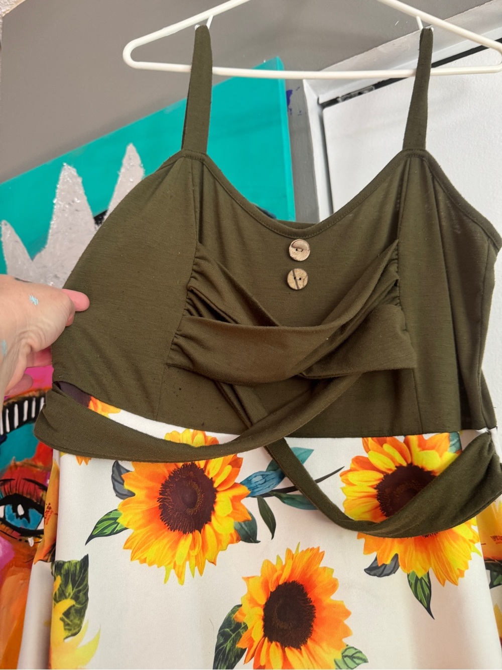 Boutique Olive Green Sunflower Criss Cross Sundress Size Large - Picture 3 of 8